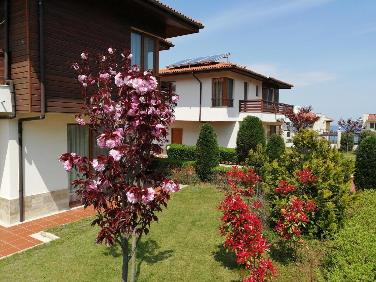 Villas In Complex Trakiyskiy Bryag Lozenets Extérieur photo